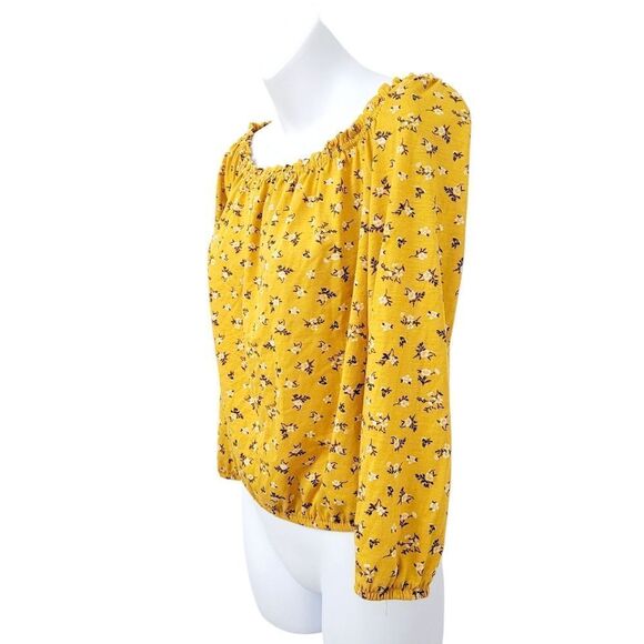 2/$20 Ardene Yellow Floral Pattern Top Blouse Size: Small - Picture 4 of 8